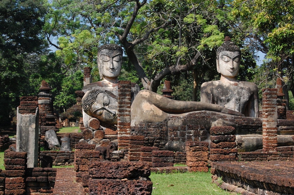วัดพระนอน